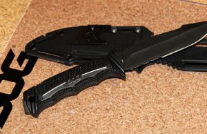 SOG Unveils the newest SEAL Knife: The SEAL Strike The SOG SEAL Strike Knife with Deluxe Sheath